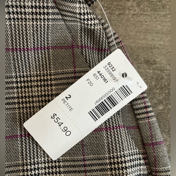 Reitmans High-Waisted Pants - Size 2 Petite - Picture 6 of 7